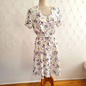 - Cottagecore White Floral Dress • Estimates Size Large • Coastal Cowgirl